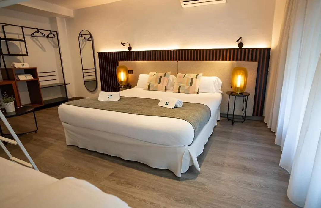 Isa Sevilla Suites-1